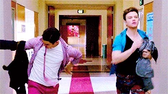 Tumblr nl065nJNoT1ra5gbxo7 r1 250.gif