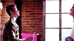 Tumblr nbvezx2aWe1ra5gbxo2 250.gif