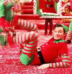 Tumblr mxg7xk6d5d1r1v397o1 250.gif