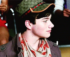 Tumblr n7kna3tmvL1qh97q8o2 250.gif