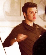 Tumblr my47snuCZ81r1v397o1 250.gif