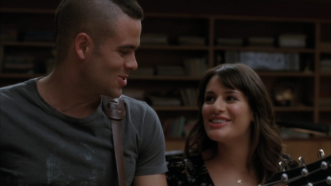 Pretending, Glee Wiki