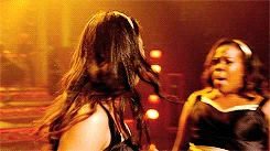 Tumblr mwwnkfiHWU1ra5gbxo7 r1 250.gif