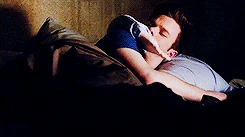 Tumblr n4gqopLHxI1r295ako4 250.gif