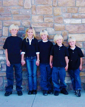 Riker with his siblings as children