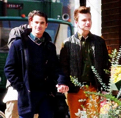 Tumblr n3dsj9VWn81qcy3j9o3 250.gif