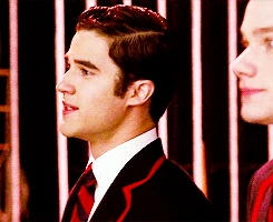 Tumblr m6v05uxWf91qmjbapo1 250.gif