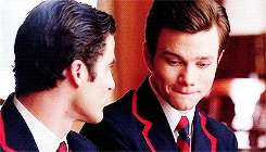 Tumblr mxbmocUpaW1qzh21go7 r2 250.gif