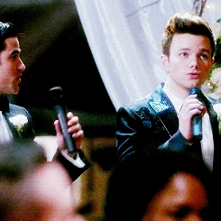 Tumblr nk4q76c1zI1r91jaao3 250.gif