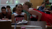 Glee=3x16 - Santana & Brittany -Kiss-