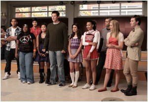 120909 0810 GleeSeason11.png