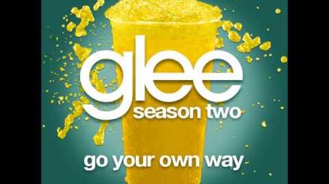 Glee_-_Go_Your_Own_Way