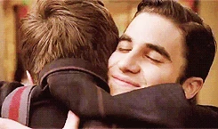 Tumblr m83oclSymp1qdnpeio10 r5 250.gif