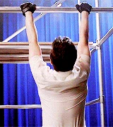 Tumblr mlb633iiVL1qgyzvzo2 250.gif