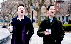 Tumblr n3d3w8ZoEb1sfeq4fo5 250.gif