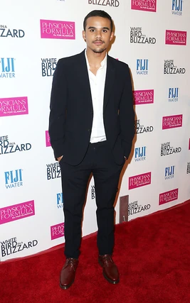 Tumblr nduq543Tr31r4ezfzo2 500