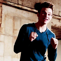 Tumblr mx0l1lwPEF1qaxxelo4 250.gif