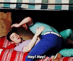 Tumblr n30pxpXQci1tvelxmo2 250klaine2.gif