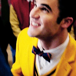 Tumblr mtrojyJ27o1qlpkoio3 r1 250.gif