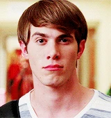 Tumblr mhz26h9UjL1rkeu88o2 250.gif