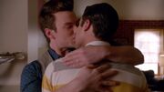 Normal scnet glee6x08 0674