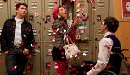 Glee-heart-pic2