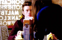 Tumblr n8o6lvOwBQ1ra5gbxo1 r1 250.gif