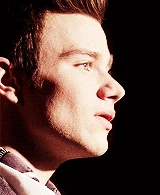 Heissogorgeous-and-looks-likeanangel kurt.gif