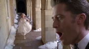 Emma verlässt die Hochzeit