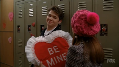 Rory giving her a BE MINE heart right before Artie gets her confetti