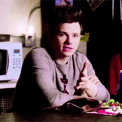 Tumblr n6trwxlmaZ1qaxxelo4 r1 250.gif