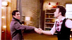 Tumblr n3n1f6W53q1qaxxelo7 r1 250.gif