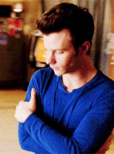 Tumblr myttfvLrZu1rk63wco2 r3 250.gif