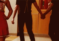 Tumblr ma6m3a8dWi1qkhkxpo2 250.gif