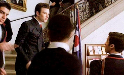 Tumblr lsko6n5ayk1qjj7cfo2 r2 250.gif