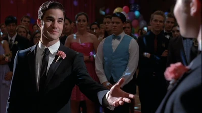 Dancingqueen3 blainekurt.png