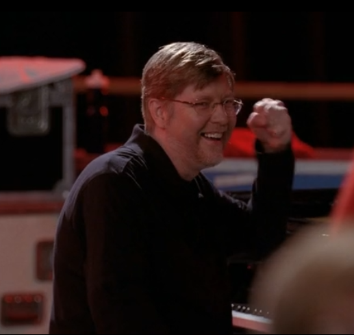 Glee' piano player happy as a 'sub-lebrity' 