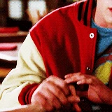 Tumblr mluochY7Lw1s59zyso5 250.gif