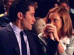 Tumblr m43tzqj4k11qkpc1lo3 250.gif