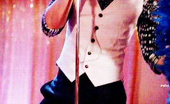 Tumblr njqtujQxy31qcy3j9o1 250.gif