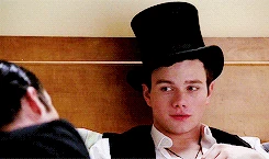 Tumblr ndsoblpjHG1rk63wco1 r1 250.gif