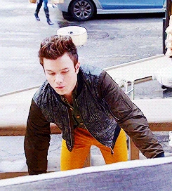 Tumblr n3e28ypxxw1r295ako4 r1 250.gif