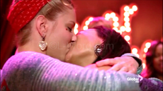 Brittana kiss-097