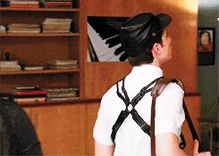 Tumblr mx93ibbOsK1qgrxsfo5 r1 250.gif