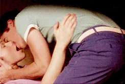 Tumblr n31vou8Tck1r1tkjgo6 250.gif