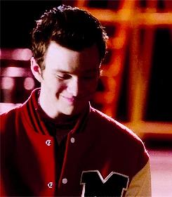 Tumblr n7ou808MDY1qaxxelo4 r1 250.gif