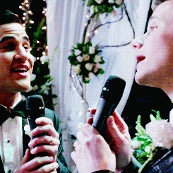 Tumblr nk4q76c1zI1r91jaao2 250.gif