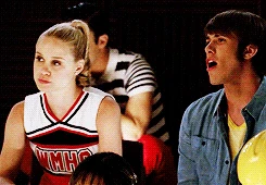 Tumblr mlueq6qXSY1s59zyso2 250.gif