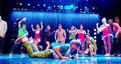 Tumblr mwbphfTu7g1spp49io8 250.gif