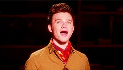 Tumblr n2oot5YzTs1qgrxsfo2 250.gif